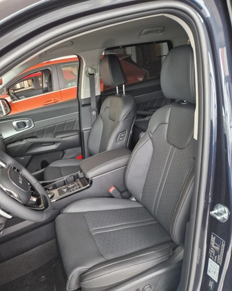 Kia Sorento cena 239900 przebieg: 10, rok produkcji 2023 z Stryków małe 46